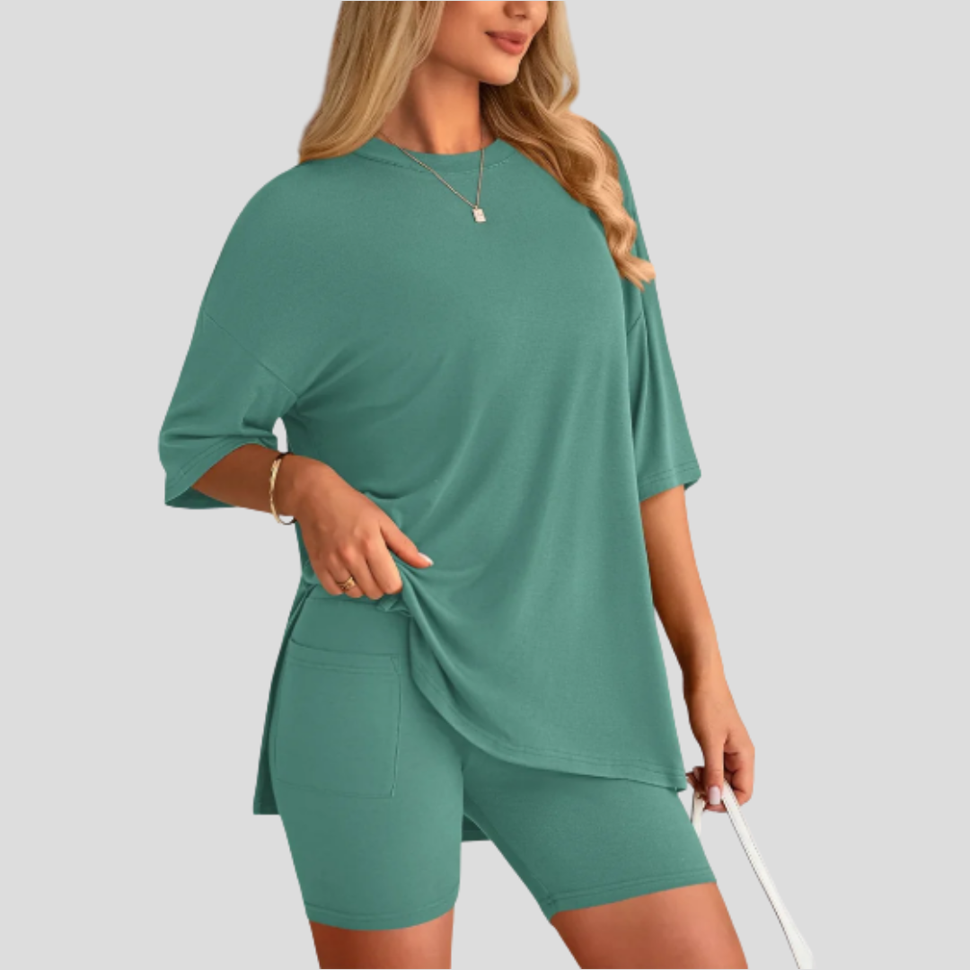 Kira – Completo Lounge Morbido ed Elegante