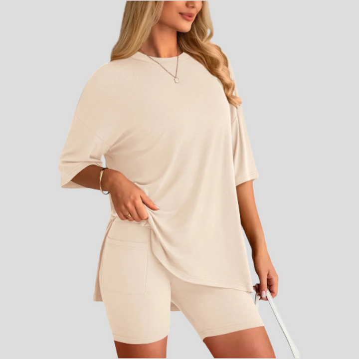 Kira – Completo Lounge Morbido ed Elegante